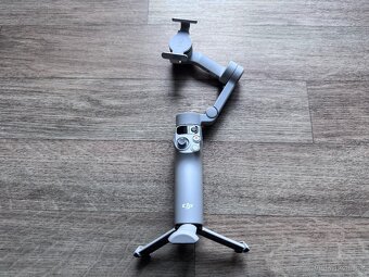 Stabilizátor DJI Osmo Mobile 7 - 3