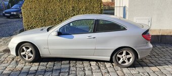 Mercedes c220 cdi (cl203) - 3