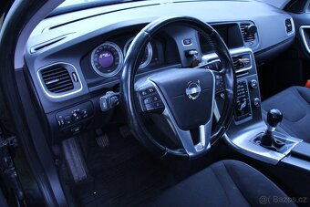 Volvo V60 2.0L 120KW - 3