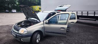 Renault Clio najeto 81.461km, STK 3/28 - 3