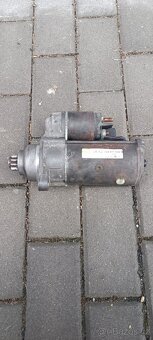 Startér Octavia 1 - 3