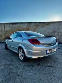 Opel Astra TWINTOP (OPC line) - 3