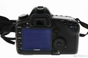 Zrcadlovka Canon 5D II 21Mpx Full-Frame + přísl. - 3