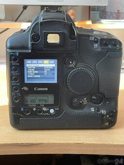 Canon Eos 1Ds mark II a další fotoaparáty - 3