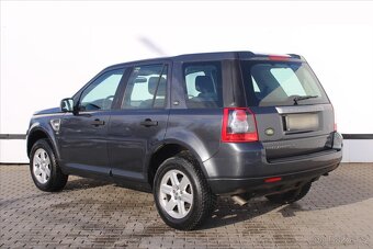 Land Rover Freelander 2 2.2TD4 4WD SERVISNÍ KNIHA ČR (2010) - 3
