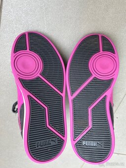 Dívčí tenisky zn. Puma vel. 32,5 - 3