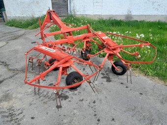 Super obraceč sena Fella 440 - 3