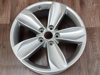 5x112 Volkswagen Passat 7Jx17 ET40 ISTANBUL č. 3G0601025BR - 3