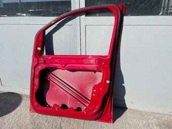 Dvere VW caddy III prave predni - 3