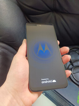 Mobil Moto G13, 4/128GB, doklad, záruka, pěkný stav - 3