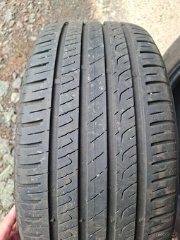 Letni pneu 235/50R18 - 3