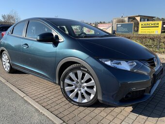 Honda civic 1.8 104kw - 3