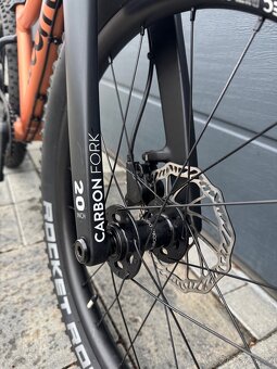 🚴‍♂️ Dětské kolo woom 4 OFF – barva copper (115-130cm) - 3