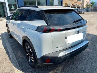 Peugeot e-2008 ALLURE100 kW Bat.50 kWh - 3