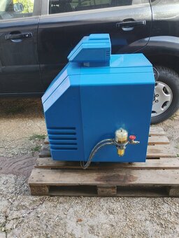 Teplovodní Kotel na lehký topný olej - Buderus 25 kw - 3