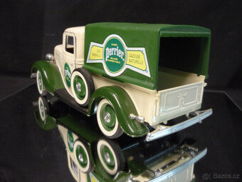 Ford V8 PickUp Perrier Solido 1/18 - 1/19 - 3