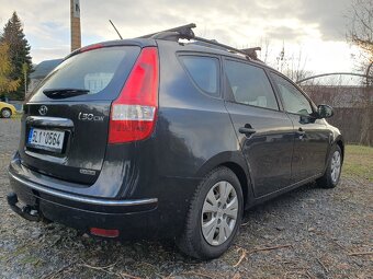 Hyundai I30 CW 1.6crdi COMBI 66KW r.v. 2010 - 3