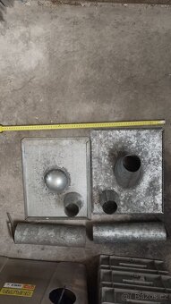 Držák hromosvodu a oplechování střechy - 3