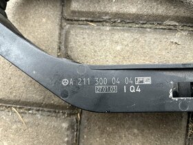 Mercedes W203 nárazník - 3