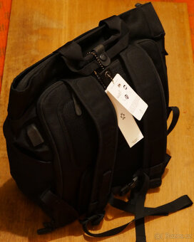 batoh Crumpler Creator's Art Collective Backpack, nový - 3