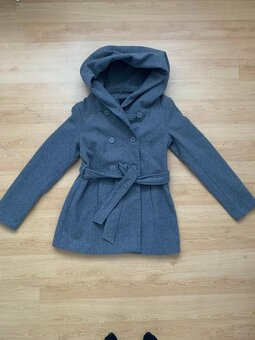 Kabát šedý vel. 38 - 3
