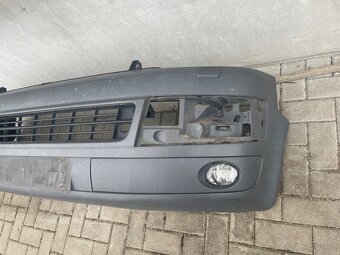 přední nárazník VW T5.1 facelift 2009-2015 - 3