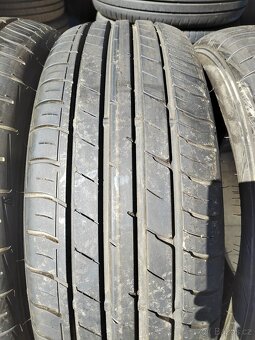Prodám zánovní letní pneu 215/65/17 Falken Ziex ze914a - 3