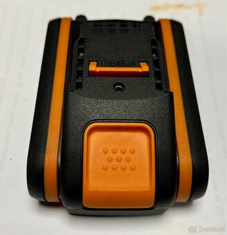 Akumulátor Worx 2Ah - 3