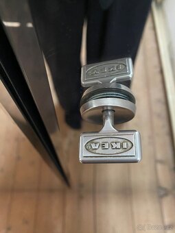 Starší šatní skříň IKEA - 3