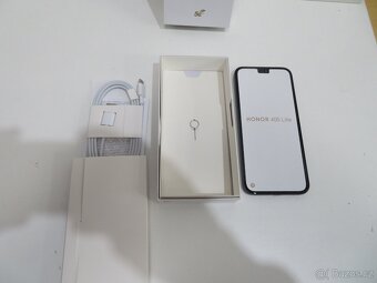 Nový mobilní telefon HONOR 400 Lite 5G 8 GB / 256 GB - 3