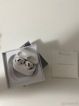 Apple AirPods Gen4 - 3