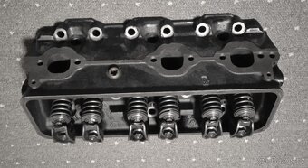 hlava pro motor Mercruiser 4,3 - 3