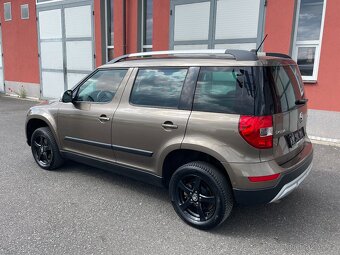 Škoda Yeti 2.0 TDI Elegance 4x4 DSG Navi - 3