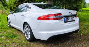 Prodám Jaguar XF 2.2D - 3