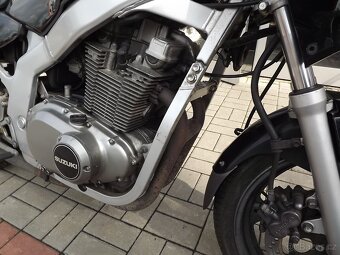 Suzuki GS 500 - 3