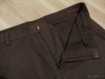 Burton Menswear tmavě šedé pánské kalhoty vel.50 - 3