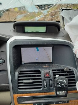 Volvo XC60 2.4D 136kw automat díly - 3