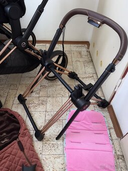 Sportovní kočárek Cybex Priam 2021 + podvozek v Top stavu - 3