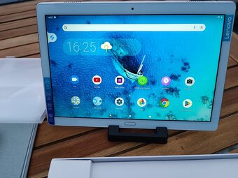Pěkný Tablet Lenovo TAB P10, 4GB RAM, 64GB,nový - 3