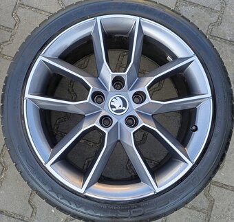 Disky originální Škoda Octavia II, III, RS 5x112 R18 Gemini - 3