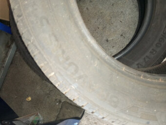 225/60R17 - 3