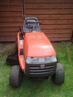 Zahradní traktůrek Husqvarna - 3