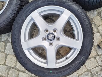HONDA HR-V zimni alu. komplet 5x114,3 + 215/55/17 - 3