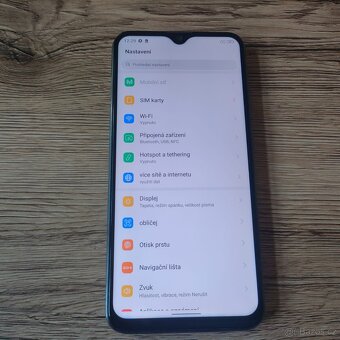 Gigaset GS290 šedá-6,3"IPS FHD+/ 4GB RAM/64GB/LTE/ NFC/ GPS - 3