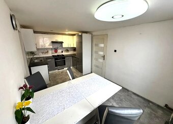 Prodej, rodinný dům 3+1, 466 m2, Božice, okr. Znojmo - 3