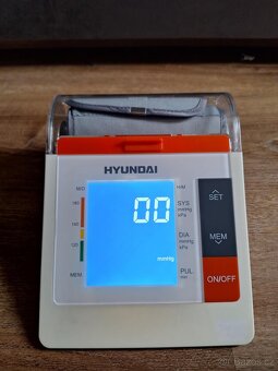 Tlakoměr na paži Hyundai BPM 850 - 3