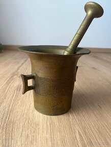 Mosazný hmoždíř s tloukem - 3