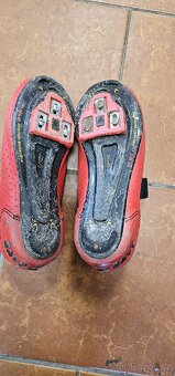 Silniční tretry Lake - 3