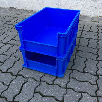 40cm x 60cm Velke Stohovacie plastove bedne do dielne skladu - 3