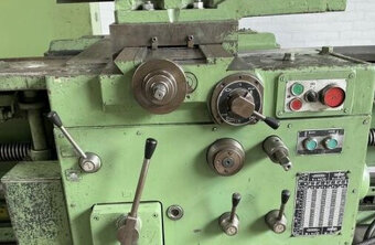 Soustruhy - hrotové  SU 100 x 3000 SU - 3